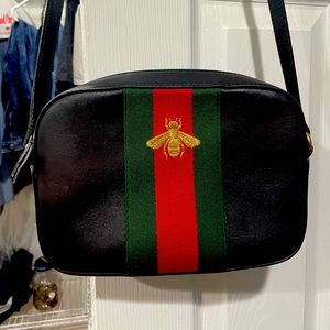 Gucci Cross Over handbag